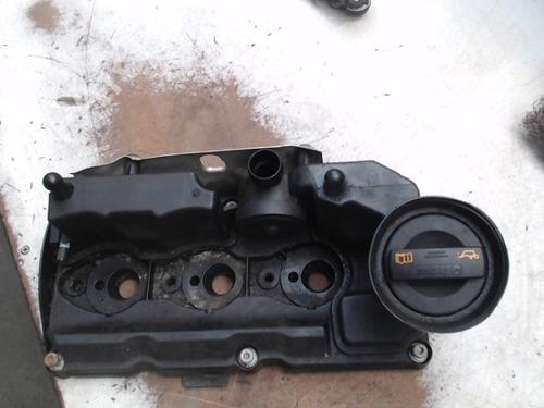 Used Valve cover SEAT IBIZA IV (6J5, 6P1) 1.2 TDI (75 hp) 25142348