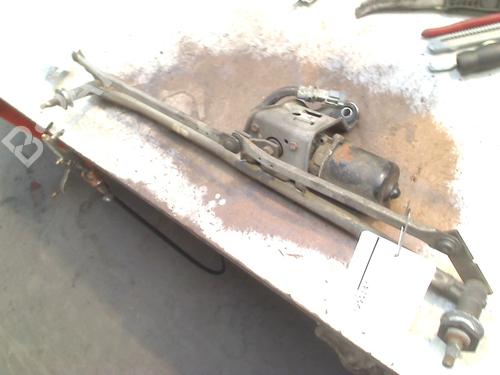 Used Front wipers mechanism Front wipers mechanism OPEL MOVANO A Bus (X70) 2.2 DTI (JD) (90 hp) 32738061 32738061