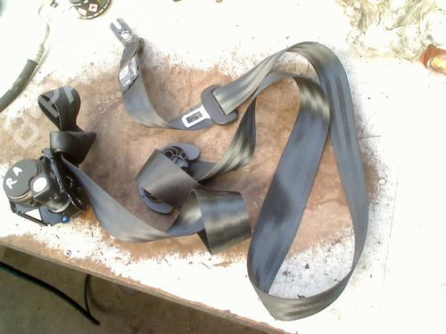 rear-right-seatbelt-vw-up-121-122-bl1-bl2-bl3-123-2011-38463890 main image