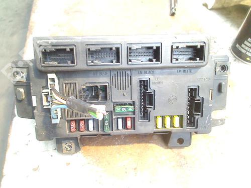 Used Comfort control module FIAT PANDA (169_) 1.2 Natural Power (169.AXB1A) (60 hp) 32443471