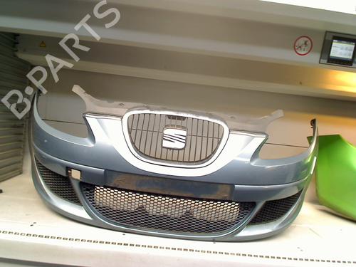 Used Front bumper SEAT ALTEA (5P1) 1.6 (102 hp) 31260219