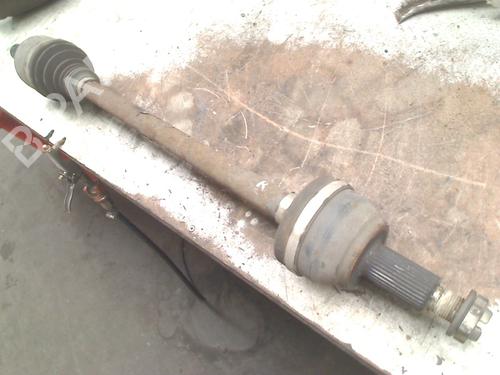 Antriebswelle rechts hinten für LAND ROVER RANGE ROVER SPORT II (L494) 3.0 SDV6 4x4 (306 hp) 32215871