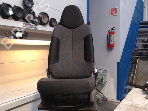 Used Right front seat TOYOTA AYGO (_B1_) 1.0 (KGB10_, KGB10R) (68 hp) 25157248