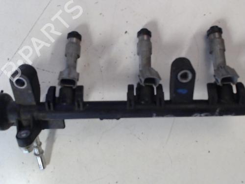 Used Injection rail Injection rail 39242803 39242803