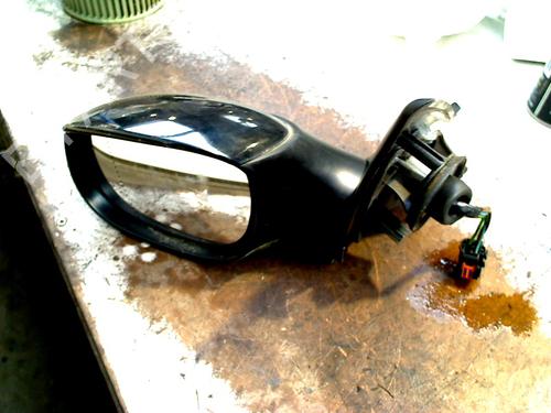 left-mirror-peugeot-206-cc-2d-2000-2001-2002-2003-2004-2005-2006-2007-2008-32747426 main image