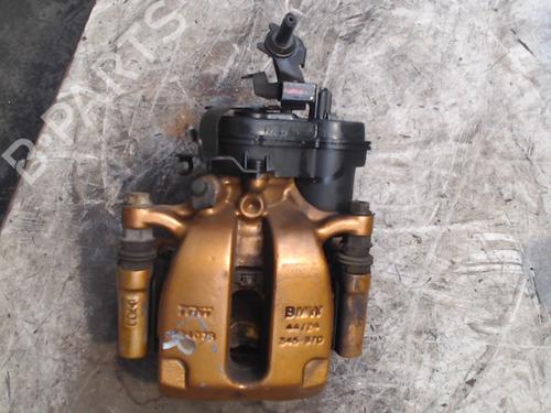 right-rear-brake-caliper-bmw-x5-g05-f95-xdrive-45-e-plug-in-hybrid-2018-21944842 main image