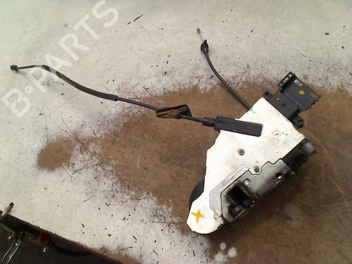 Cerradura puerta delantera izquierda PEUGEOT 207 (WA_, WC_) 1.4 16V (95 hp) 31177203