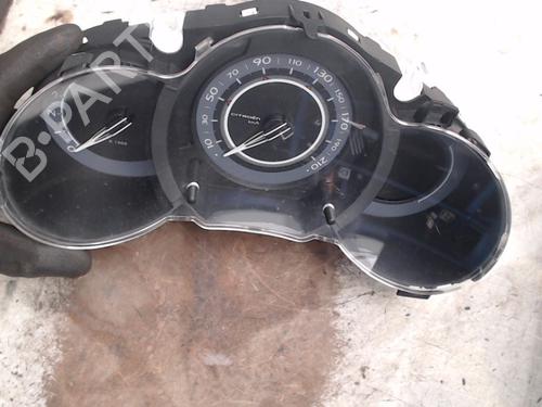 Used Instrument cluster Instrument cluster 21942192 21942192