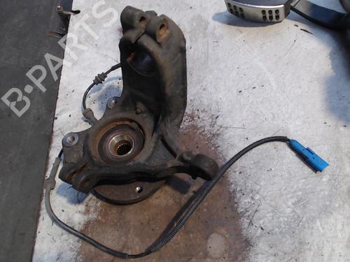 Used Right front steering knuckle CITROËN C3 II (SC_) 1.2 VTi 82 (82 hp) 23897578