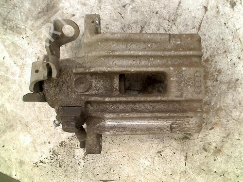 Used Left rear brake caliper Left rear brake caliper 21931177 21931177