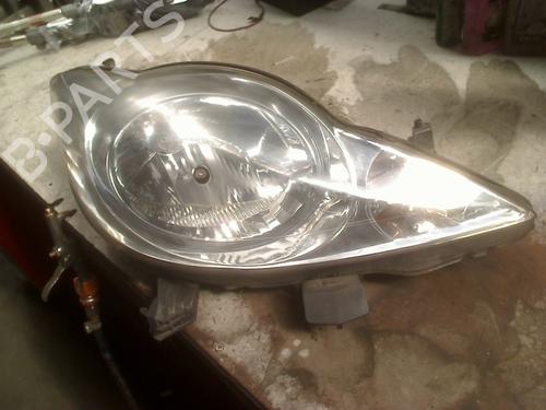 Used Right headlight Right headlight PEUGEOT 107 (PM_, PN_) 1.0 (68 hp) 33989043 33989043