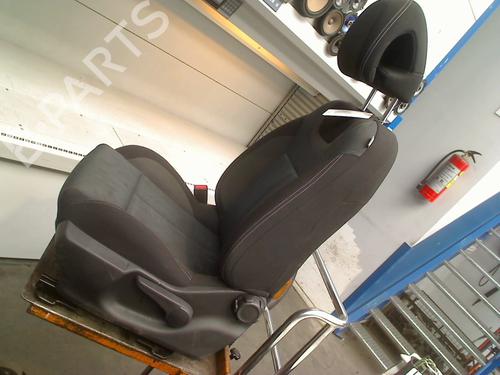Left front seat CITROËN C4 II (NC_) 1.2 THP 130 (NCHNYM, NCHNYT) | BP32773350C15 - Image 2