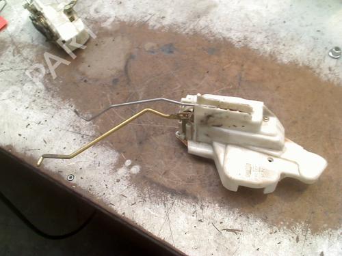 Vergrendeling links voor OPEL AGILA A (H00) 1.0 12V (F68) (58 hp) 31177143