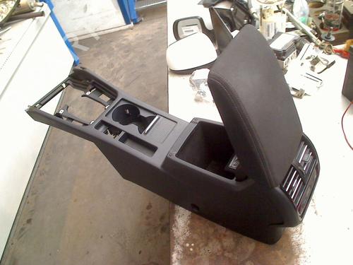 Bracciolo centrale VW PASSAT B8 (3G2, CB2) 1.6 TDI | BP37439076I20 - Image 2