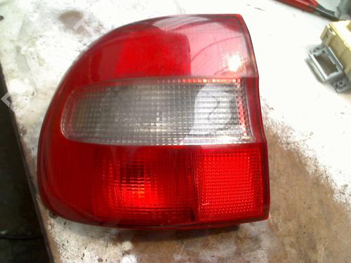 Used Left taillight VOLVO V40 Estate (645) 1.8 (115 hp) 27207179