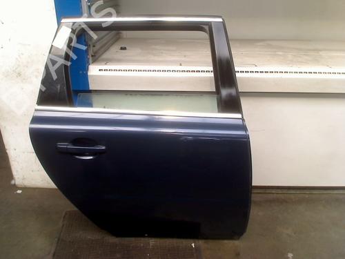 Portier rechts achter VOLVO V70 III (135) T4 (180 hp) 31177190