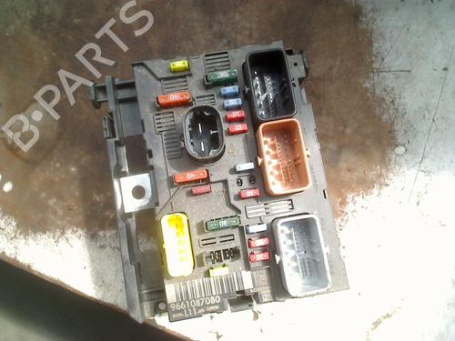 Used Comfort control module Comfort control module PEUGEOT 307 CC (3B) 2.0 16V (140 hp) 33797347 33797347