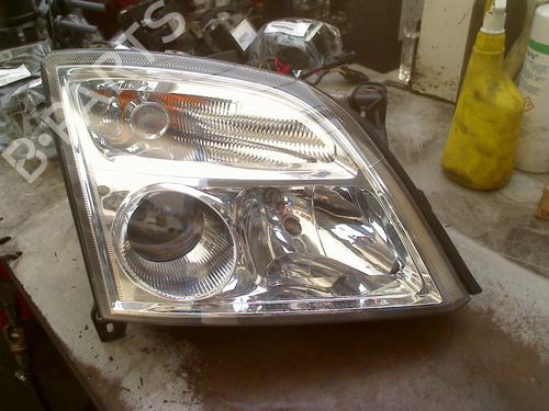 Used Right headlight Right headlight OPEL VECTRA C (Z02) 2.2 16V (F69) (147 hp) 33286678 33286678
