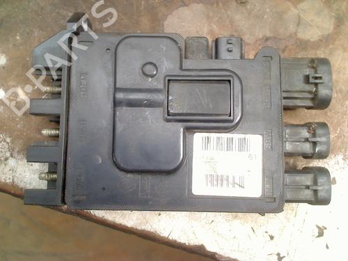 Sikringsdåse Sikringsdåse RENAULT MEGANE III Hatchback (BZ0/1_, B3_) 1.6 16V (BZ1B, BZ1H) (110 hp) 36537240 36537240