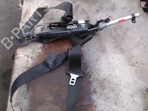 Used Front right seatbelt VOLVO C30 (533) 1.6 D (109 hp) 25724707