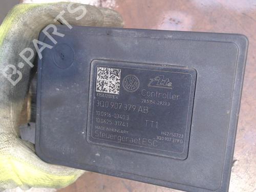 Used ABS pump VW GOLF SPORTSVAN VII (AM1, AN1) 1.4 TSI (150 hp) 23042227