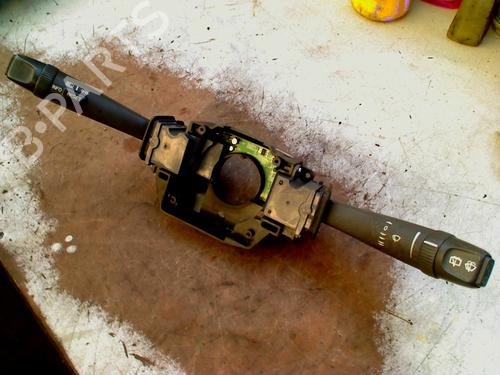 Used Steering column stalk Steering column stalk VOLVO V70 II (285) 2.4 (170 hp) 32747480 32747480