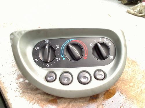 Used Climate control FORD KA (RB_) 1.3 i (60 hp) 32473616
