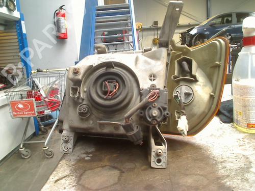 Højre forlygte DAIHATSU GRAN MOVE (G3) 1.6 16V (G301) | BP30624617C29