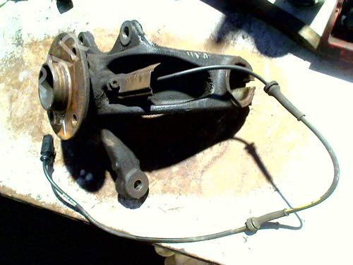 Used Left front steering knuckle PEUGEOT 108 1.0 VTi (69 hp) 30616957