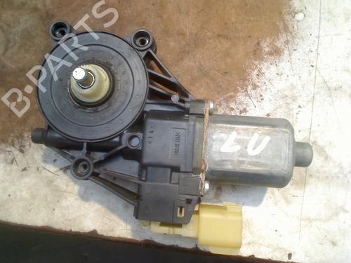 Used Left front window motor LAND ROVER RANGE ROVER SPORT II (L494) 3.0 SDV6 4x4 (306 hp) 31147514