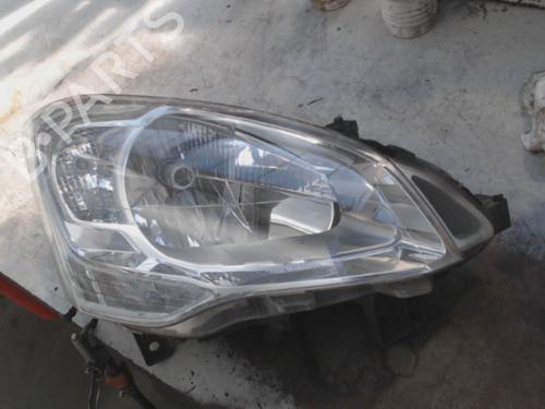 Used Right headlight Right headlight CITROËN BERLINGO Box Body/MPV (B9) 1.6 HDi / BlueHDi 75 (75 hp) 40127324 40127324
