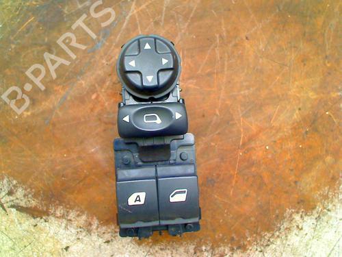 Used Switch Switch PEUGEOT 208 I (CA_, CC_) 1.2 VTI 82 (82 hp) 40157317 40157317