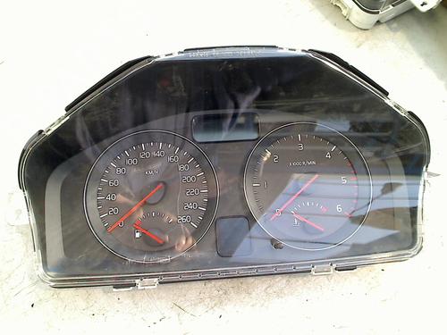 instrument-cluster-volvo-v50-545-16-d-31254776-2003-2004-2005-2006-2007-2008-2009-2010-2011-2012-21912018 main image