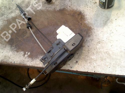 Türschloss rechts vorne für KIA CARENS III MPV (UN) 2.0 CVVT (144 hp) 31177178