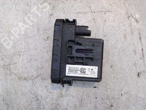 control-unit-lynk-co-01-2017-24354232 main image
