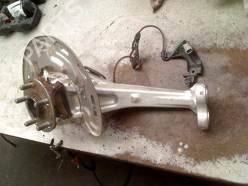 Used Left front steering knuckle Left front steering knuckle 33956335 33956335