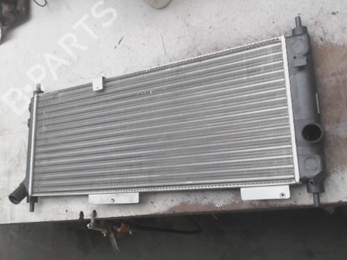 Used Water radiator Water radiator OPEL CORSA B (S93) 1.2 i (F08, F68, M68) (45 hp) 21901541 21901541