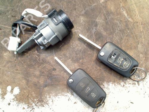 Used Ignition barrel HYUNDAI i20 I (PB, PBT) 1.2 (78 hp) 30515168