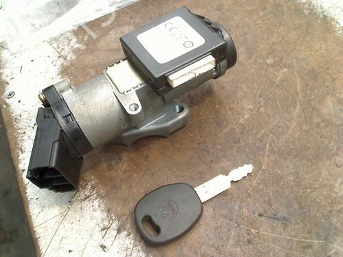Used Ignition barrel CHEVROLET MATIZ (M200, M250) 0.8 (52 hp) 30509776