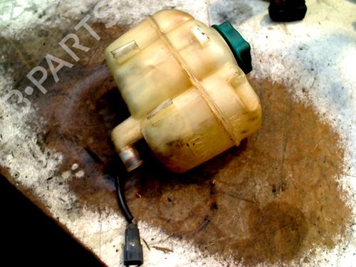 Ekpansionstank VOLVO V70 II (285) 2.4 (140 hp) 31066313