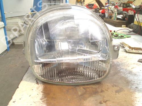 Used Right headlight RENAULT TWINGO I (C06_) 1.2 (C066, C068) (58 hp) 32481124