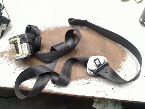 Cinto de segurança frente direito VW POLO (6N2) 1.4 (60 hp) 31312272