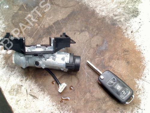 Used Ignition barrel SKODA OCTAVIA II Combi (1Z5) 1.8 TSI (160 hp) 30515171