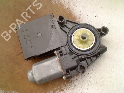 Right front window motor VW GOLF VI (5K1) 1.2 TSI | BP36116259E20 - Image 3