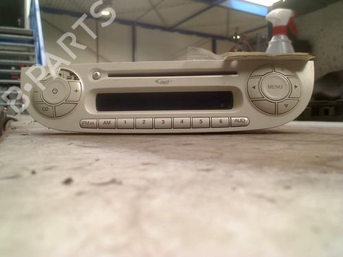Used Radio Radio FIAT 500 C (312_) 1.2 (312CXA1A, 312AXA1A) (69 hp) 36386360 36386360