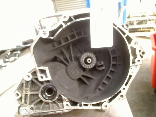 Used Gearbox Gearbox OPEL MERIVA A MPV (X03) 1.6 16V (E75) (100 hp) 33322352 33322352