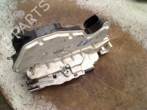 Used Front left lock SEAT IBIZA IV (6J5, 6P1) 1.2 (60 hp) 26429848