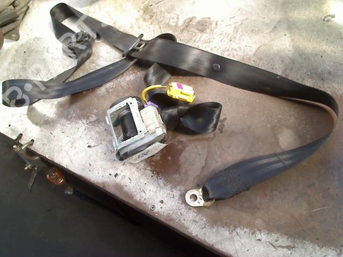 Used Front left seatbelt Front left seatbelt VW GOLF V (1K1) 1.4 16V (75 hp) 33292373 33292373