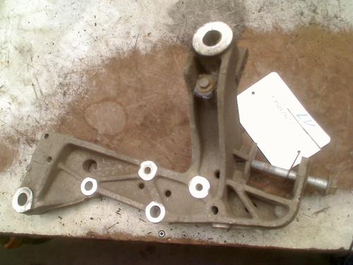 left-front-suspension-arm-seat-leon-1p1-2005-2006-2007-2008-2009-2010-2011-2012-2013-29160208 main image