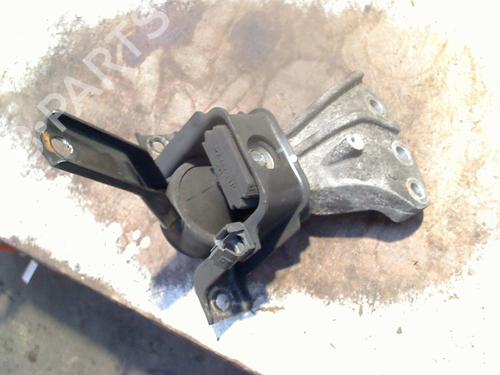 Apoio do motor SUZUKI CELERIO (LF) 1.0 (AVK310) (68 hp) 31268172